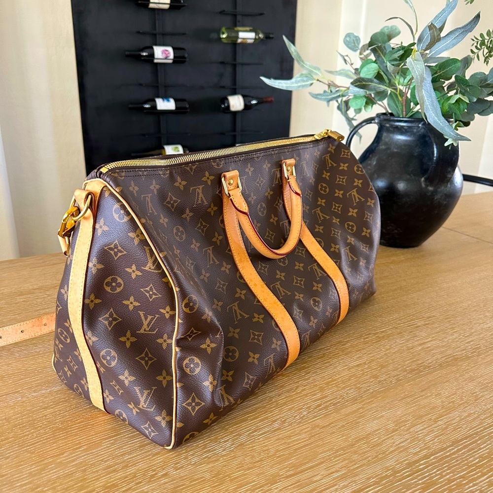 Louis Vuitton Bandouliere large duffel bag. Authentic seller **